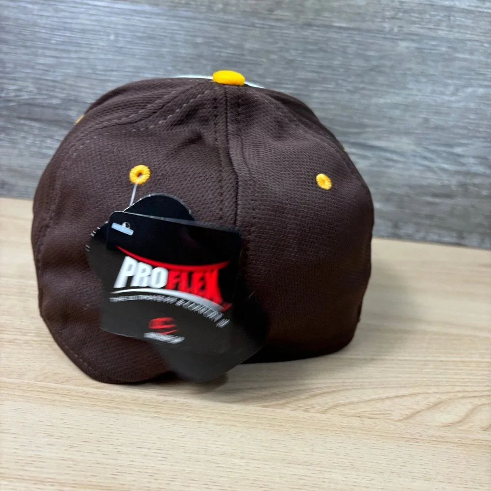GN Hat Cap Fitted One Size Brown Baseball Cap Crown Performance‎ NWT